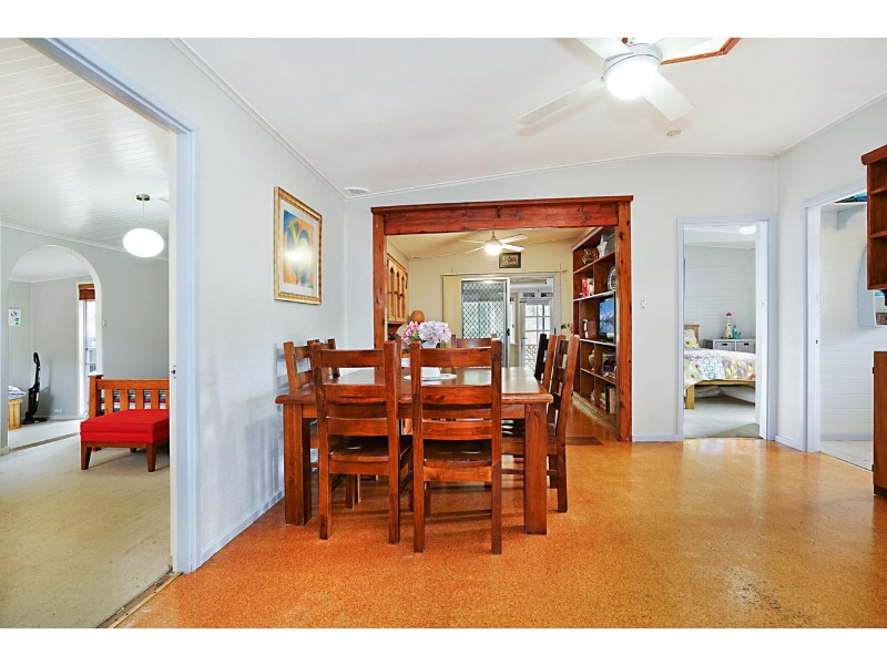 25 Delaware Rd, Niagara Park NSW 2250