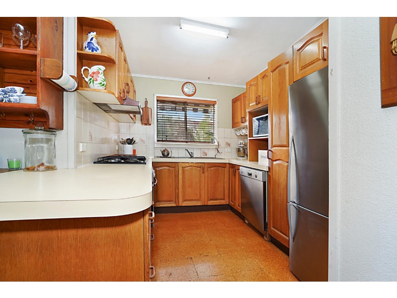 25 Delaware Rd, Niagara Park NSW 2250