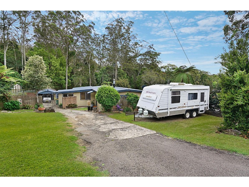 25 Delaware Rd, Niagara Park NSW 2250