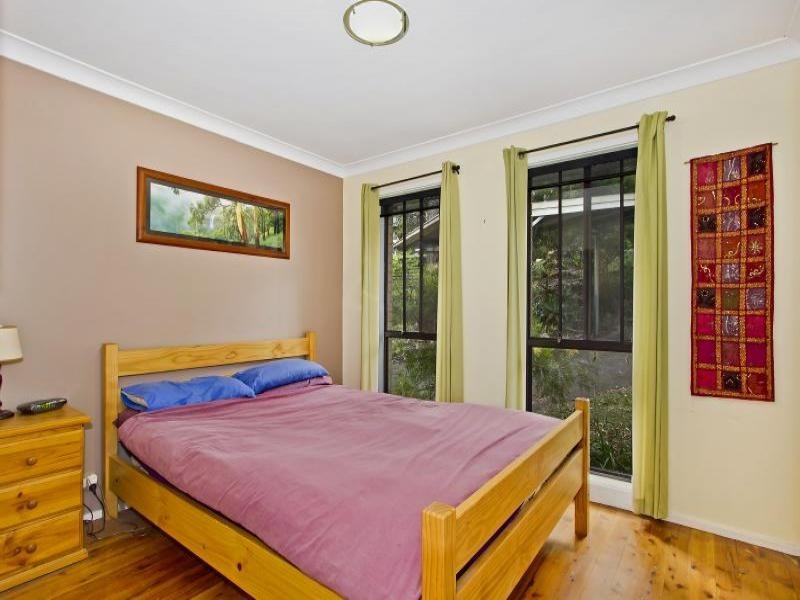 14 MacGregor St, Wyoming NSW 2250