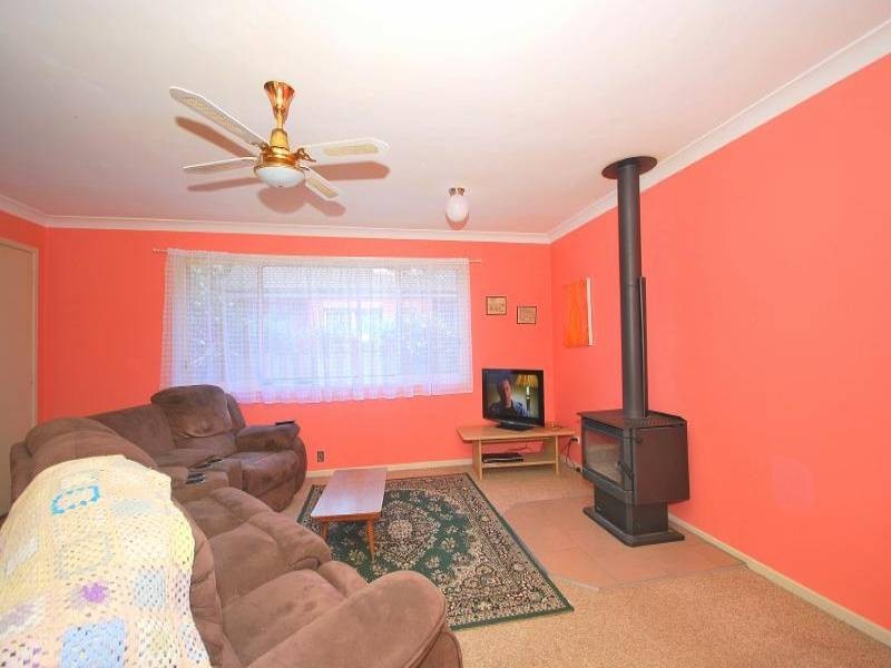 12 Eric Close, Narara NSW 2250