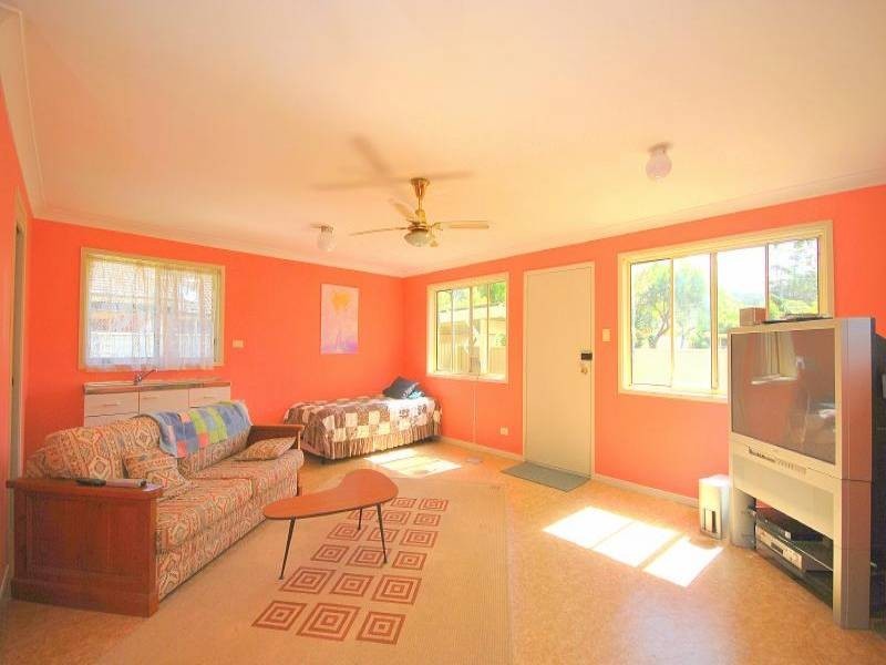 12 Eric Close, Narara NSW 2250