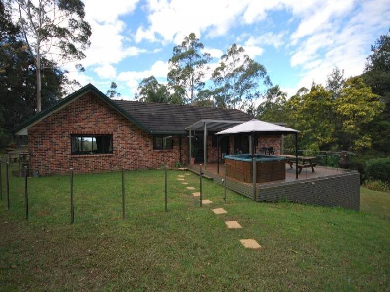 220 Ourimbah Creek Road, Ourimbah NSW 2258