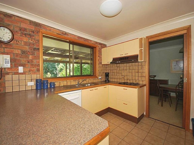 42 Reeves Street, Narara NSW 2250