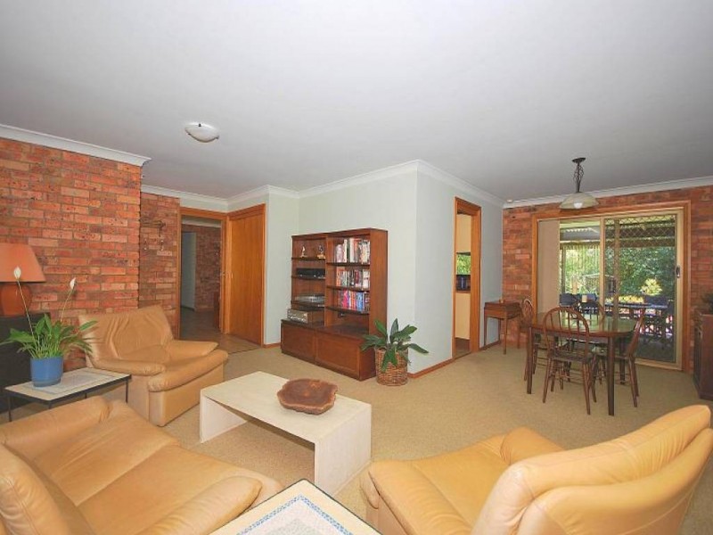 42 Reeves Street, Narara NSW 2250