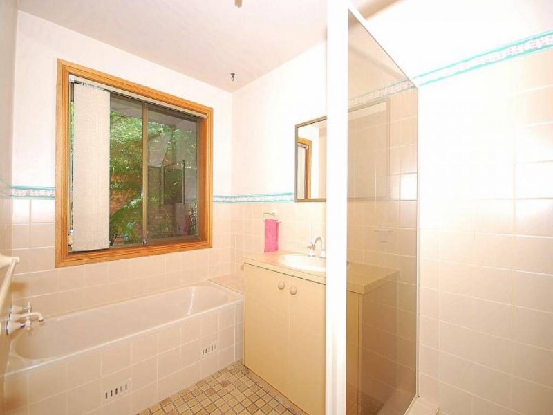 42 Reeves Street, Narara NSW 2250