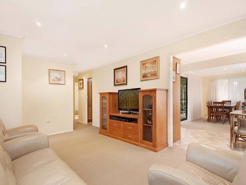 5 Binowee Avenue, Niagara Park NSW 2250