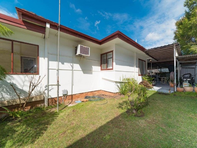 12 Dolly Avenue, Springfield NSW 2250