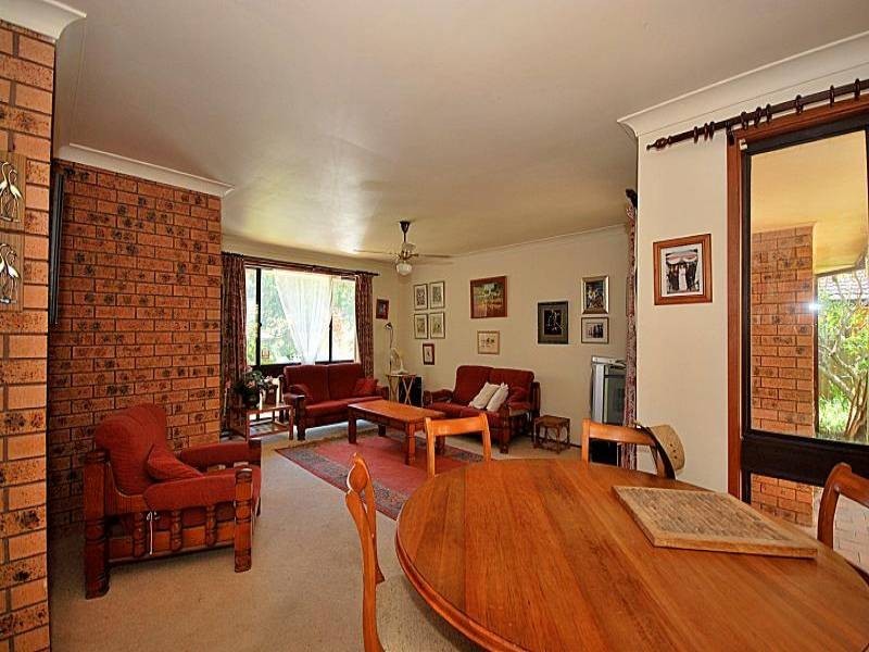 11 Foster Close, Kariong NSW 2250