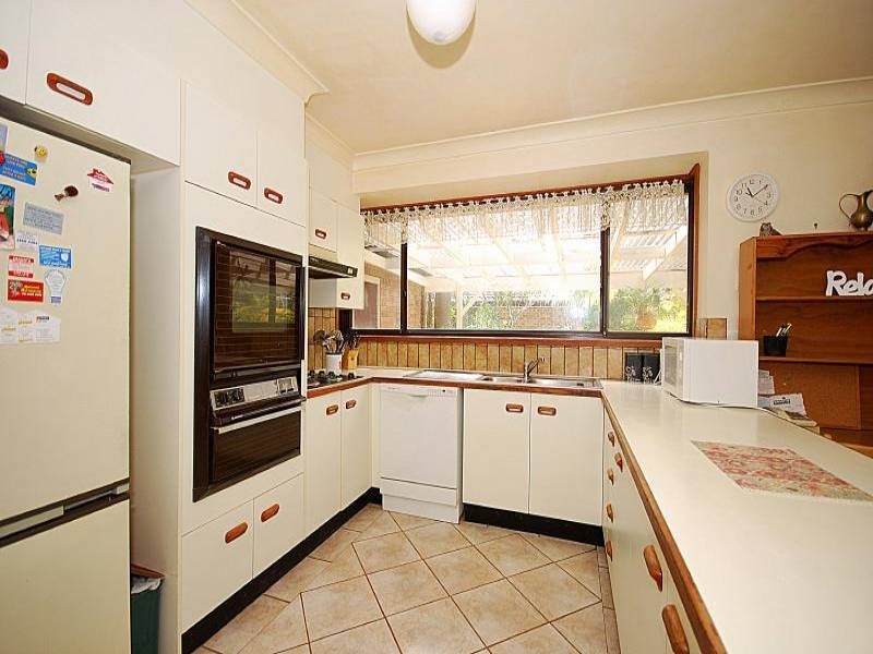 11 Foster Close, Kariong NSW 2250