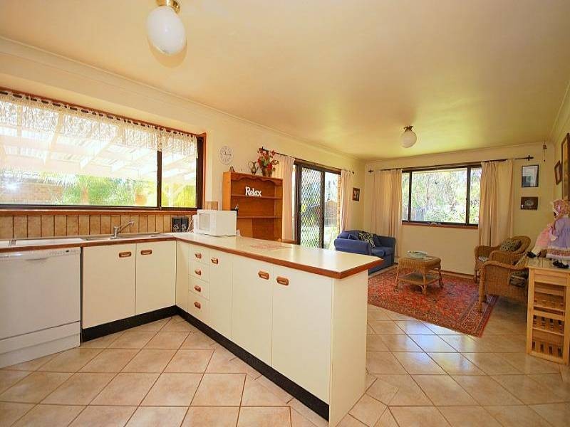 11 Foster Close, Kariong NSW 2250