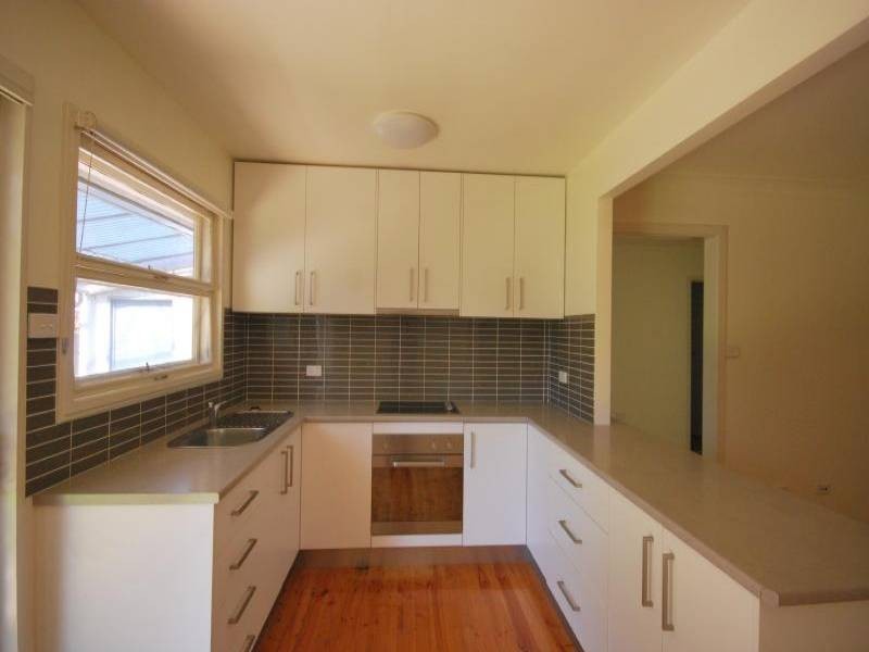 1/28 Renwick Street, Wyoming NSW 2250