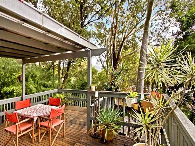 9 Northview Drive, Bateau Bay NSW 2261