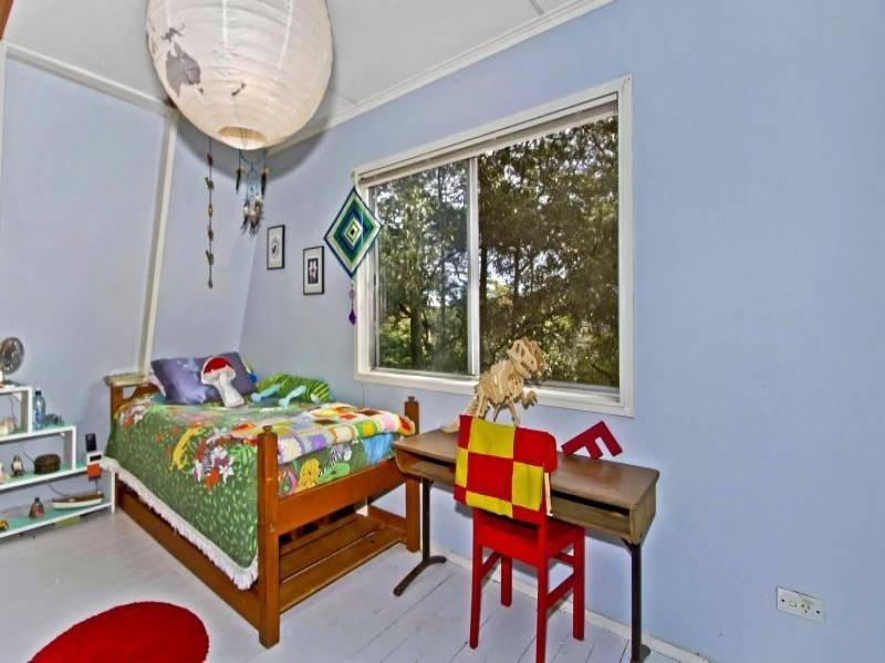 9 Northview Drive, Bateau Bay NSW 2261
