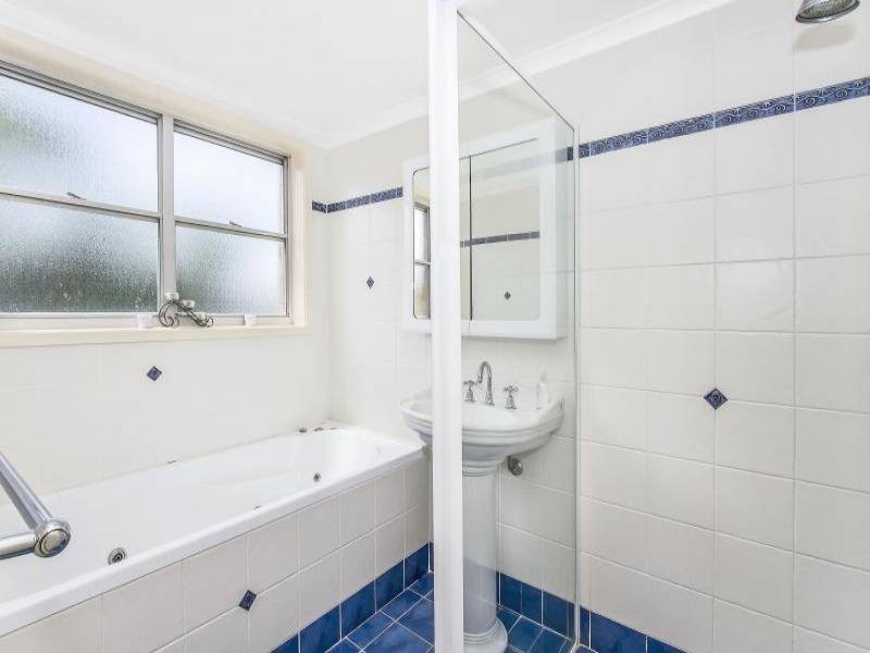 54 Holcombe Avenue, Narara NSW 2250