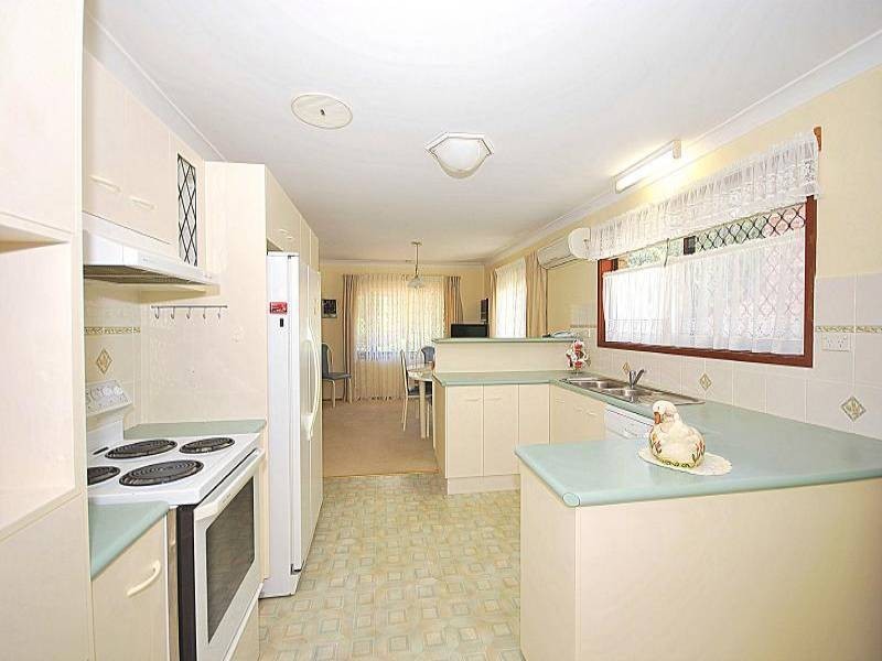 5 Pangari Close, Wyoming NSW 2250