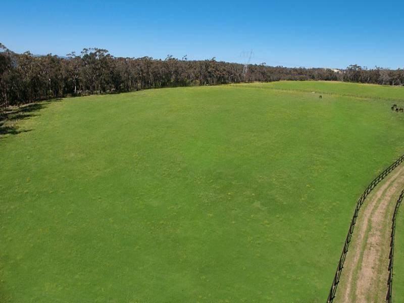 140 Hallards Road, Central Mangrove NSW 2250