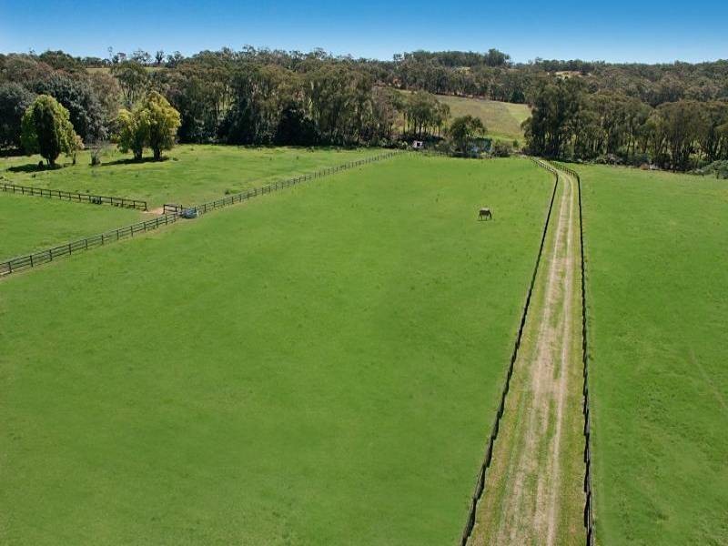 140 Hallards Road, Central Mangrove NSW 2250