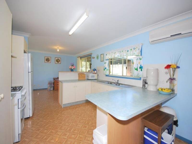 2614 Wisemans Ferry Road, Mangrove Mountain NSW 2250