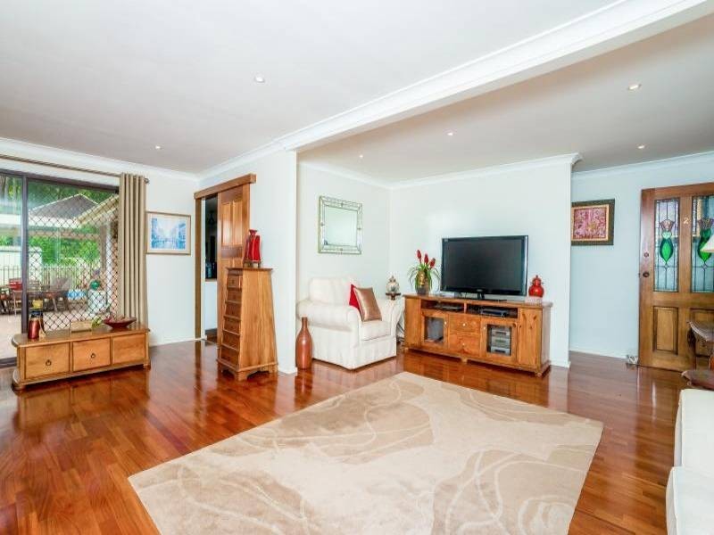 2 Coulter Road, Wyoming NSW 2250