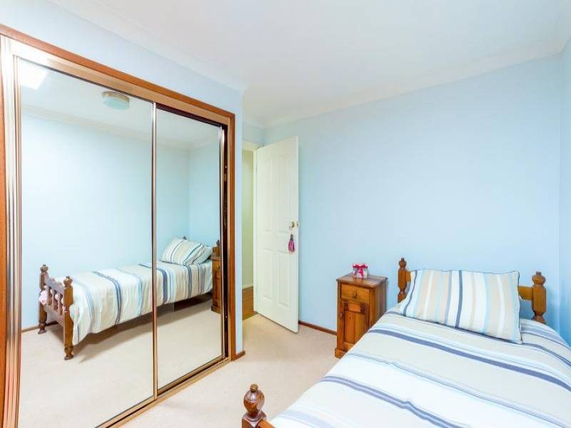 2 Coulter Road, Wyoming NSW 2250