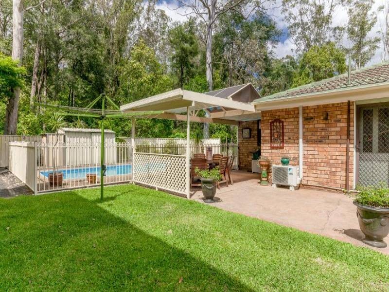 2 Coulter Road, Wyoming NSW 2250