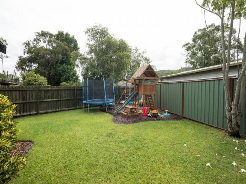 25 Koninderie Parade, Narara NSW 2250