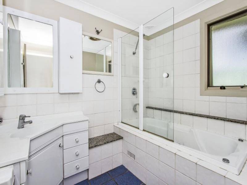 92 Wyoming Road, Wyoming NSW 2250