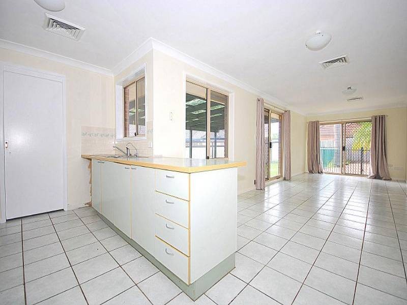 210 Langford Drive, Kariong NSW 2250