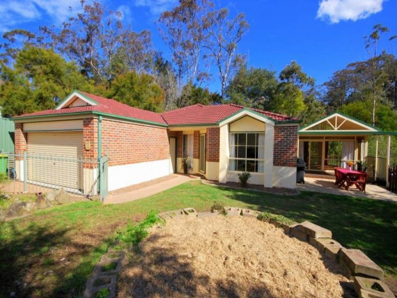 25 Burnside Close, Lisarow NSW 2250