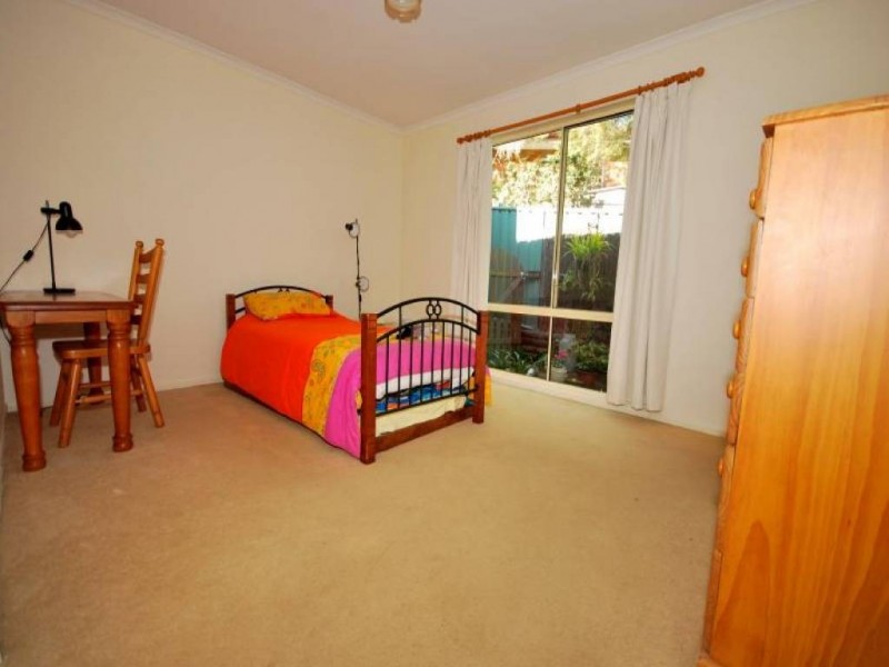 25 Burnside Close, Lisarow NSW 2250