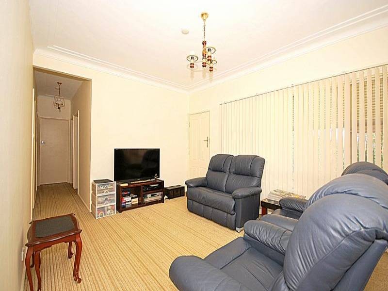 90 Wyoming Road, Wyoming NSW 2250