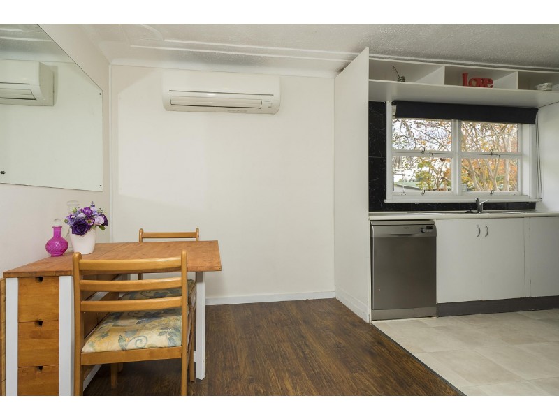 84 Jarrett Street, Wyoming NSW 2250