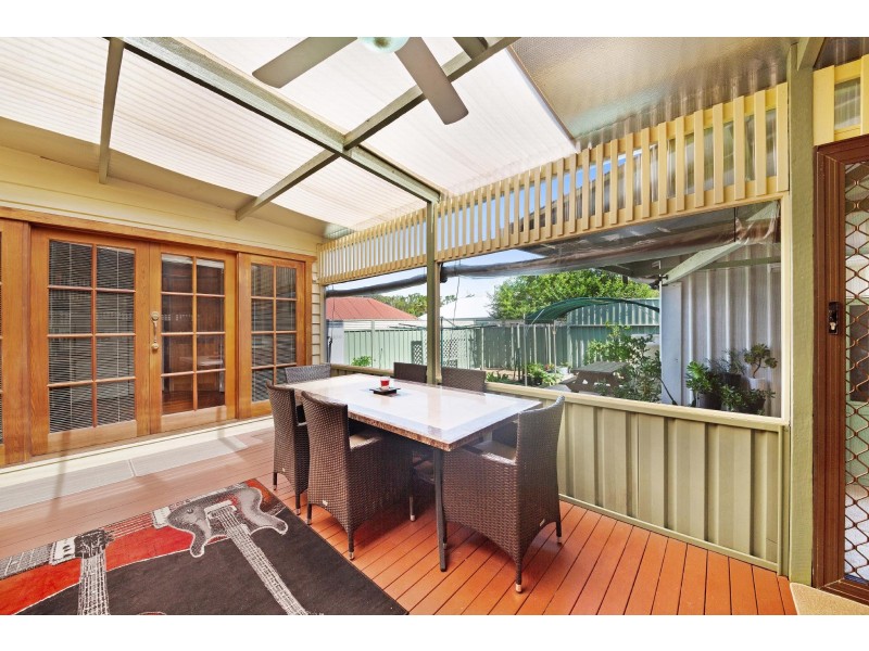 8 Yates Road, Ourimbah NSW 2258