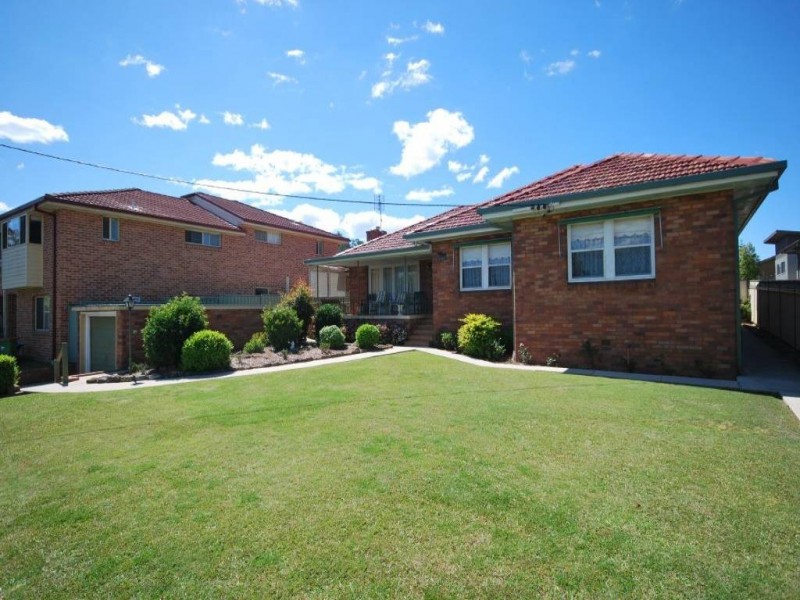 121 Victoria Street, East Gosford NSW 2250