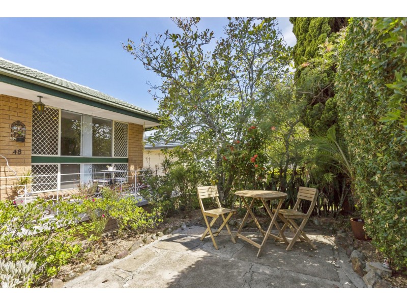 48 Orange Parade, Wyoming NSW 2250