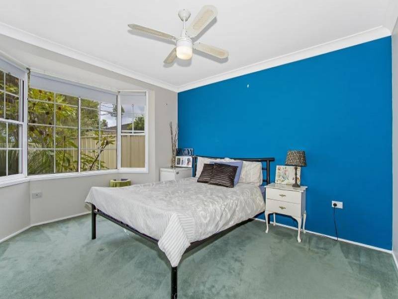 5 Chisholm Cl, Kariong NSW 2250