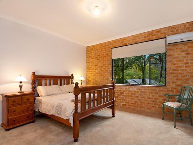 5 Coulter Road, Wyoming NSW 2250