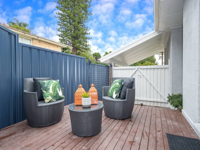1/105 Hills Street, North Gosford NSW 2250