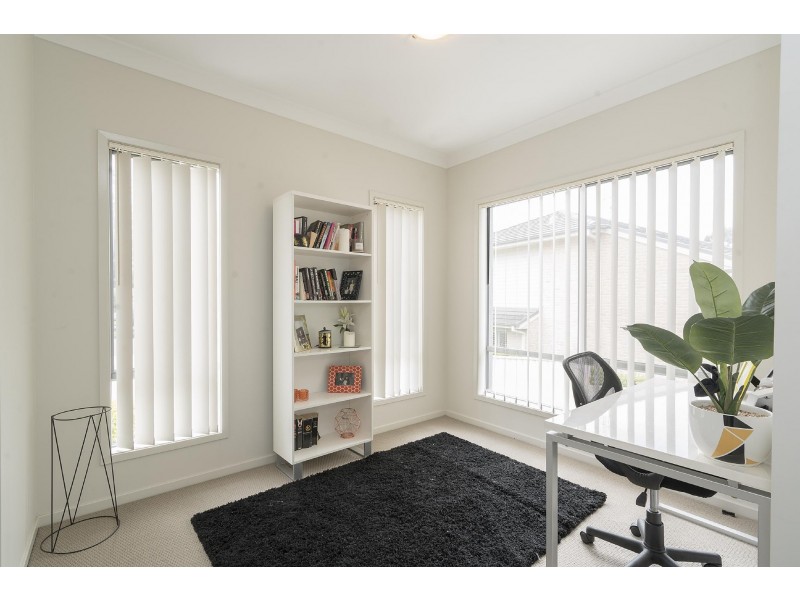 4/13 Jennie Cox Cl, Erina NSW 2250