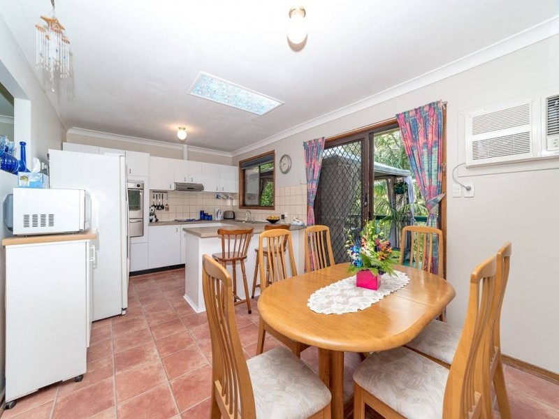 46 Rain Forest Road, Wyoming NSW 2250