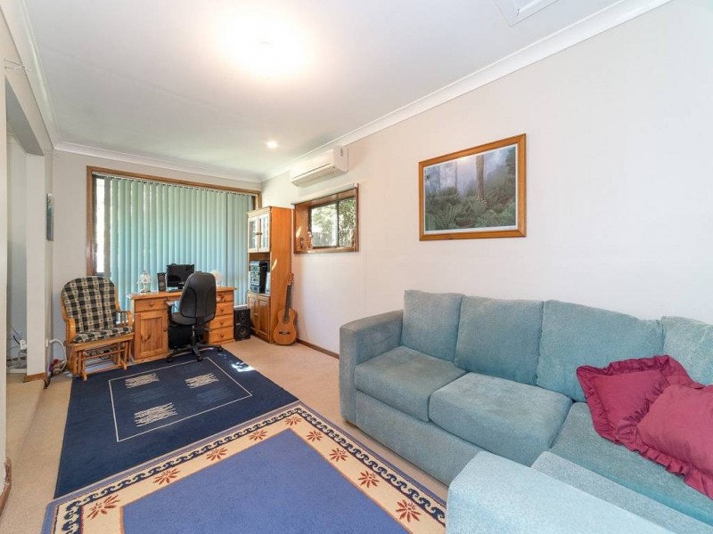 46 Rain Forest Road, Wyoming NSW 2250