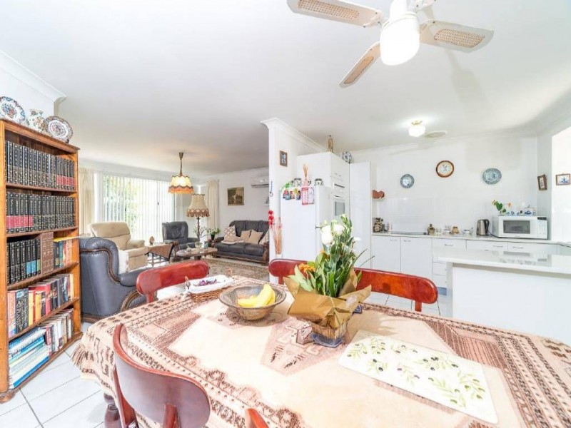 2/15A Narara Creek Road, Narara NSW 2250