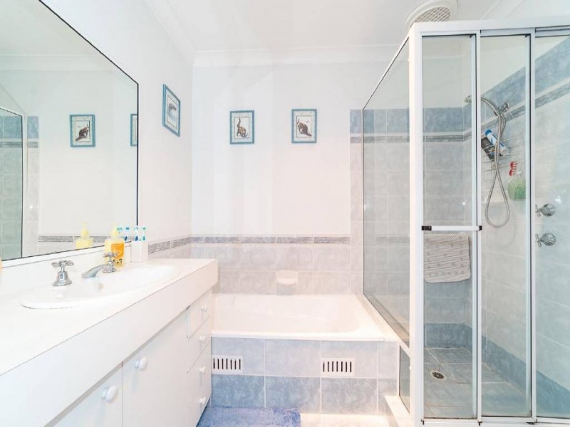 2/15A Narara Creek Road, Narara NSW 2250