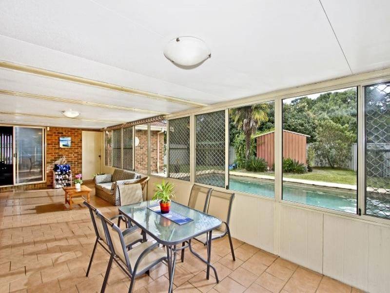 1 Mahogany Cl, Ourimbah NSW 2258
