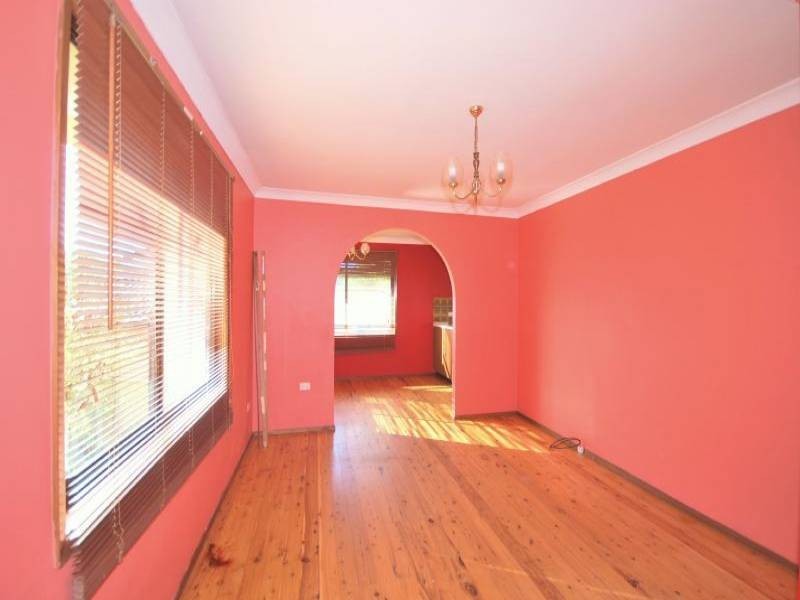 61 Crawford Crescent, Wyoming NSW 2250