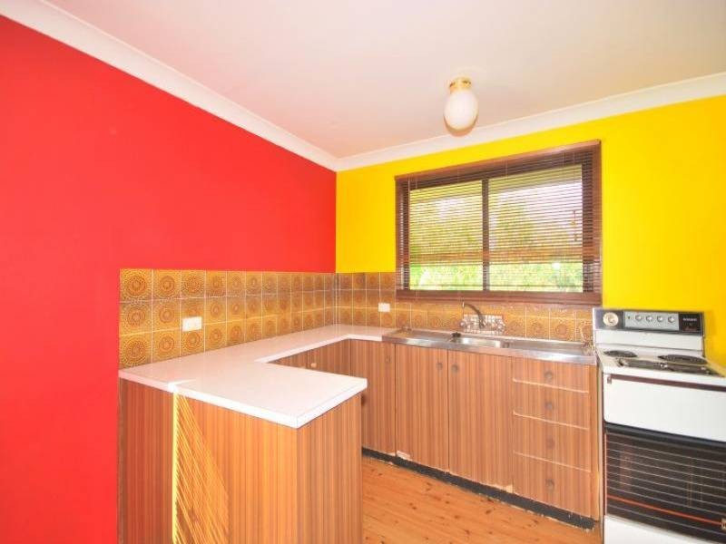 61 Crawford Crescent, Wyoming NSW 2250