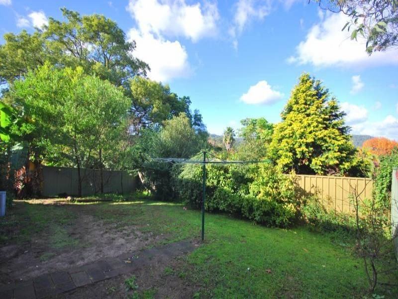 61 Crawford Crescent, Wyoming NSW 2250