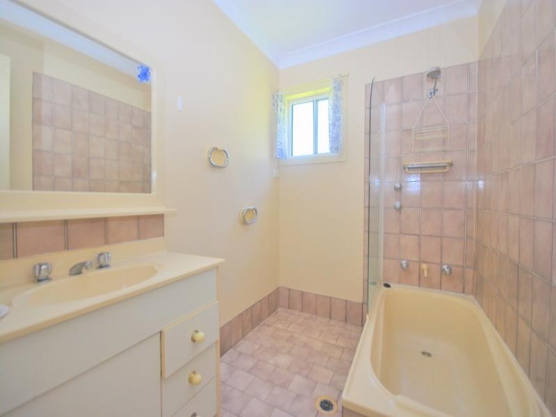 23 Range Road, North Gosford NSW 2250