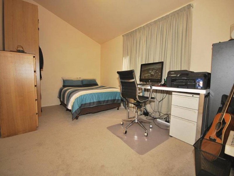 27 Georgia Avenue, Wyoming NSW 2250